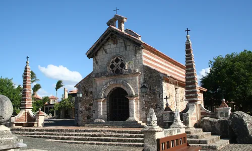 Catalina Experience + Altos de Chavón